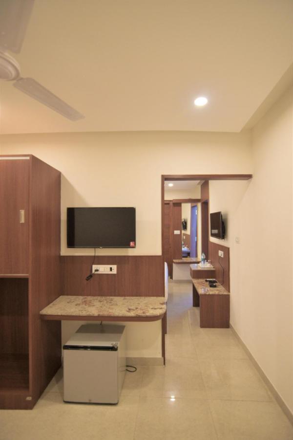 Hotel Dasya - Formerly Nice Stay The Business Hotel Bangalore Eksteriør billede